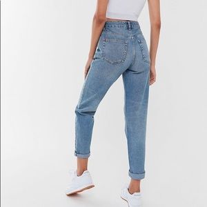 BDG Lightwash Denim Mom Jeans